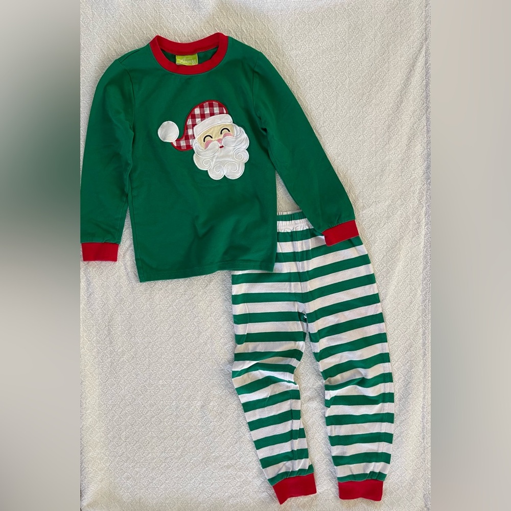 Classic Whimsy Happy Santa Cheerful Holiday Lounge Set